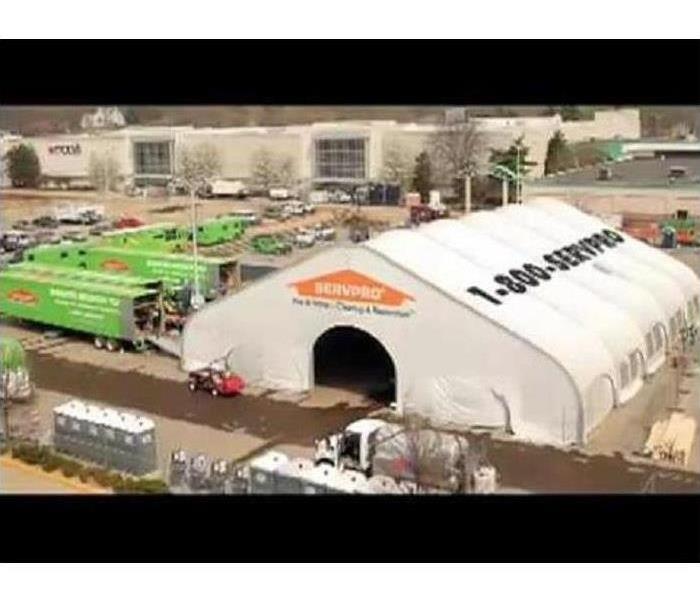 SERVPRO moblie tent 